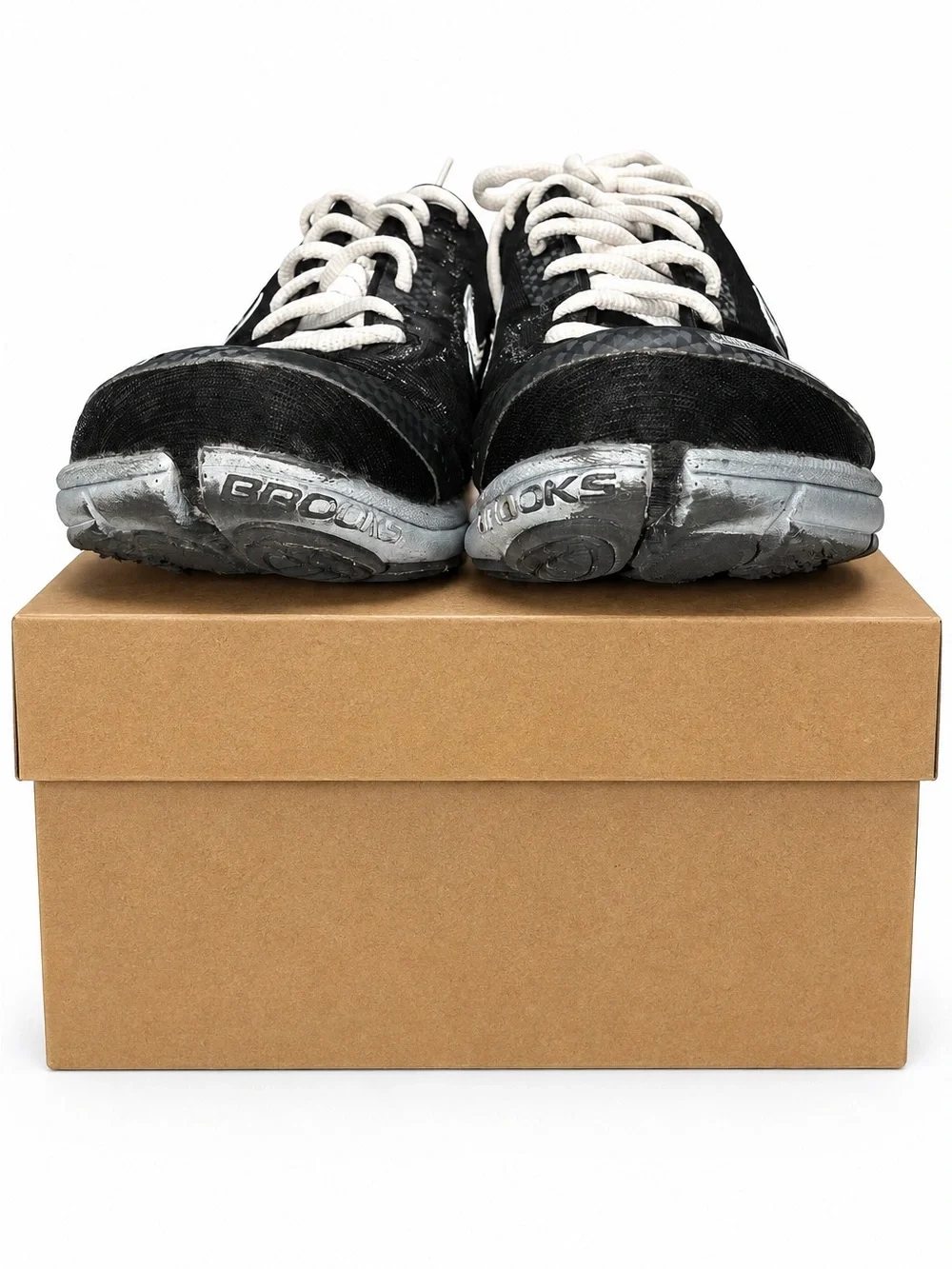 Brooks PureConnect Men’s Size 9 M Black Silver Lightweight Mesh Running Shoes